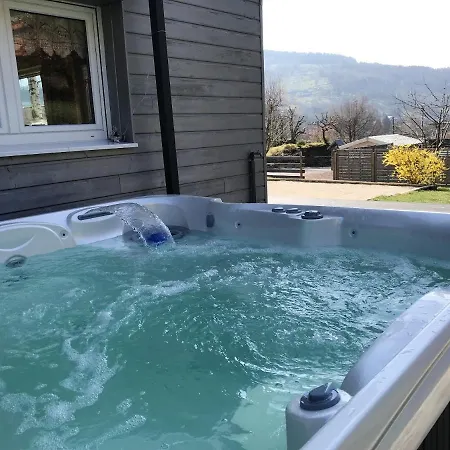 Chalet With 4 Bedrooms In With Private Pool Enclosed Garden And Wifi 8 Km From The Slopes