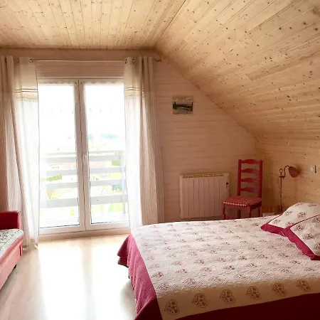 Σαλέ Chalet With 4 Bedrooms In With Private Pool Enclosed Garden And Wifi 8 Km From The Slopes Le Ménil