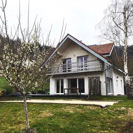 Chalet With 4 Bedrooms In With Private Pool Enclosed Garden And Wifi 8 Km From The Slopes Le Ménil