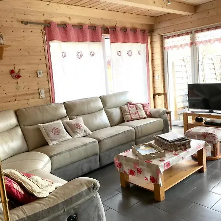 Chalet With 4 Bedrooms In With Private Pool Enclosed Garden And Wifi 8 Km From The Slopes