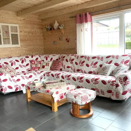 Σαλέ Chalet With 4 Bedrooms In With Private Pool Enclosed Garden And Wifi 8 Km From The Slopes Le Ménil